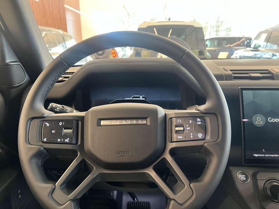 Land Rover Defender - Imagem 14