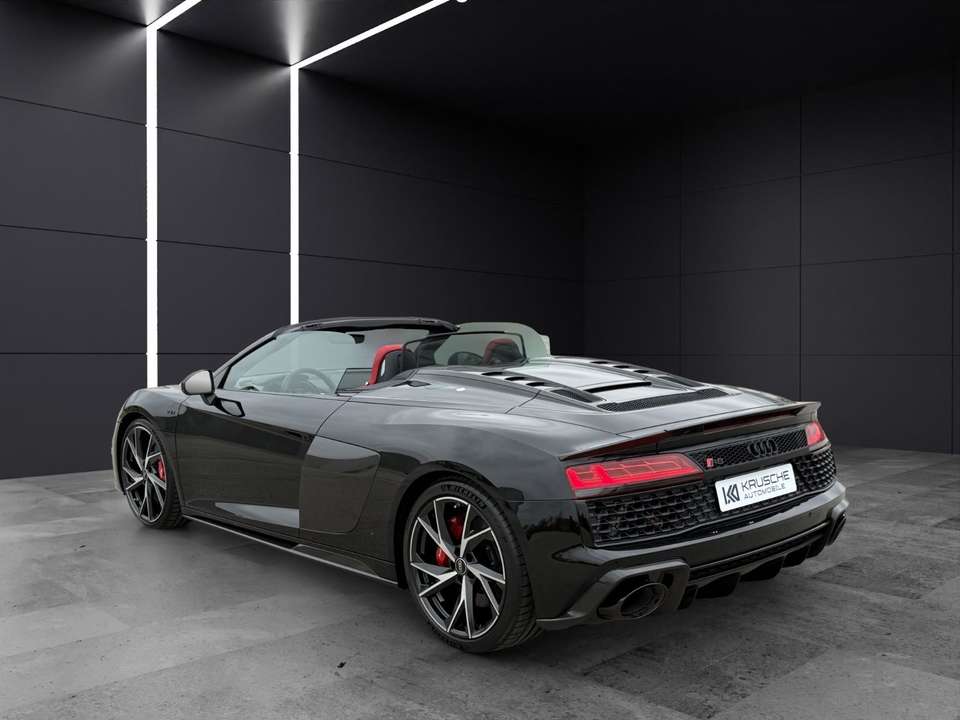 Audi R8 - Imagem 5
