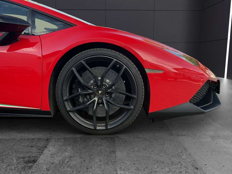 Lamborghini Huracán - Imagem 15