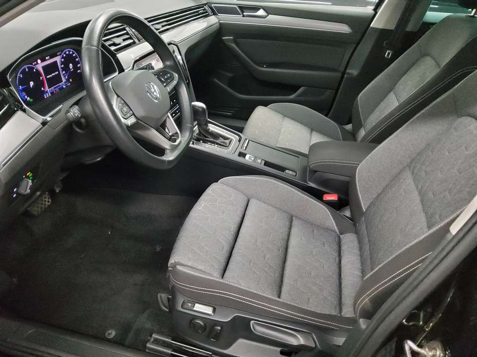 Volkswagen Passat Variant - Imagem 9