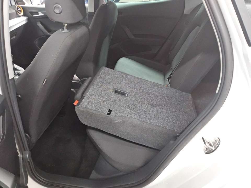 SEAT Ibiza - Imagem 13