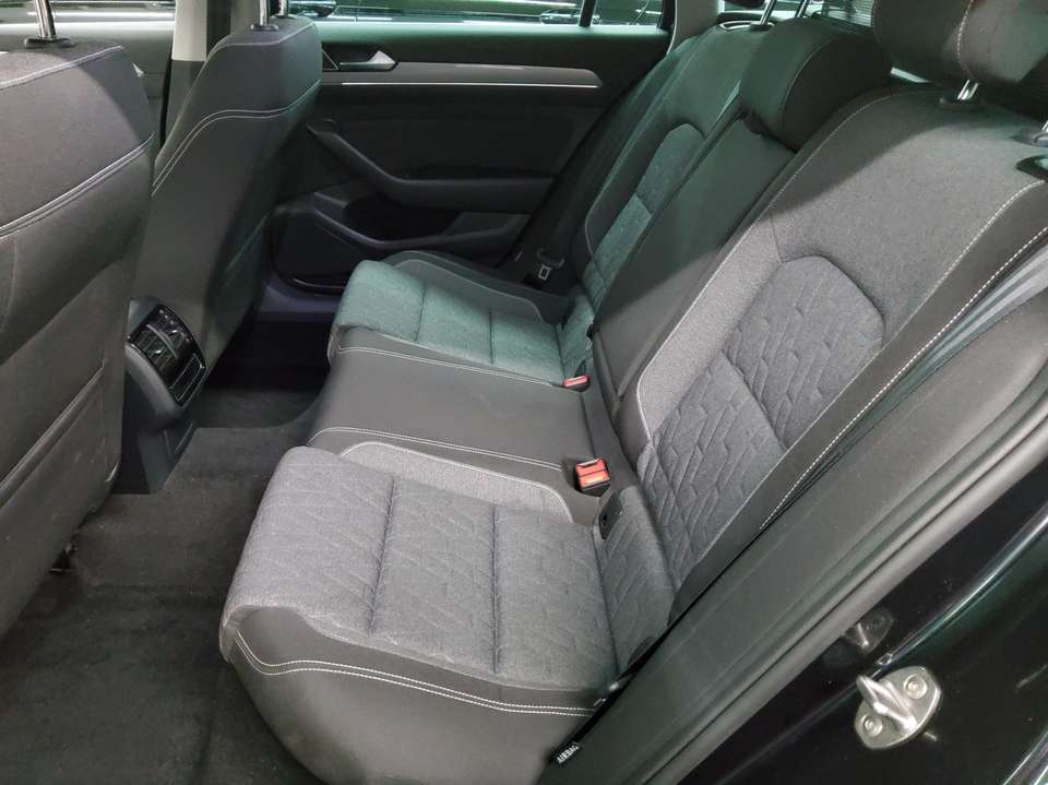 Volkswagen Passat Variant - Imagem 13