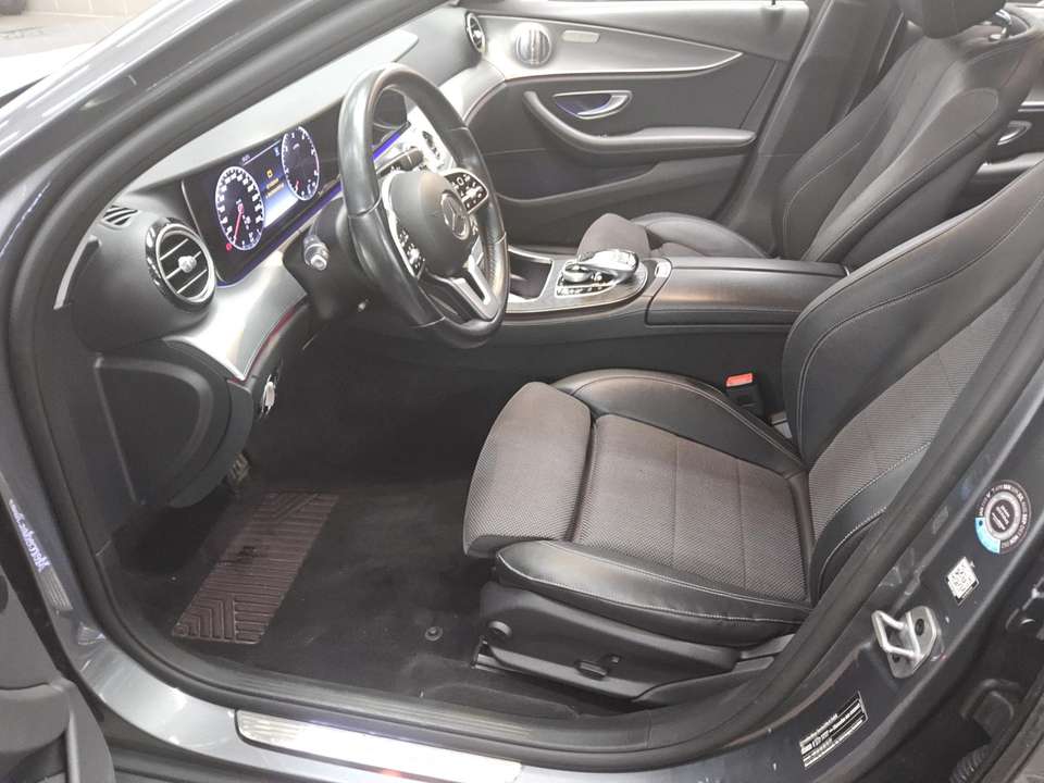 Mercedes-Benz E 200 - Imagem 9