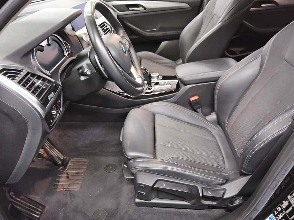 BMW X3 - Imagem 8