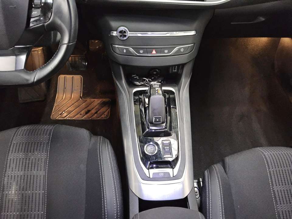 Peugeot 308 - Imagem 6