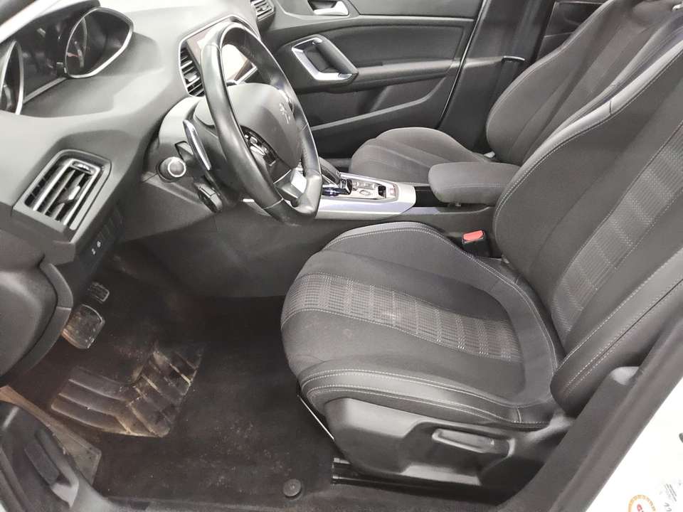 Peugeot 308 - Imagem 8