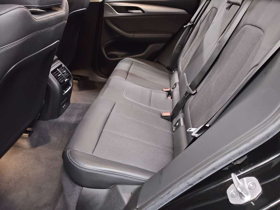 BMW X3 - Imagem 13