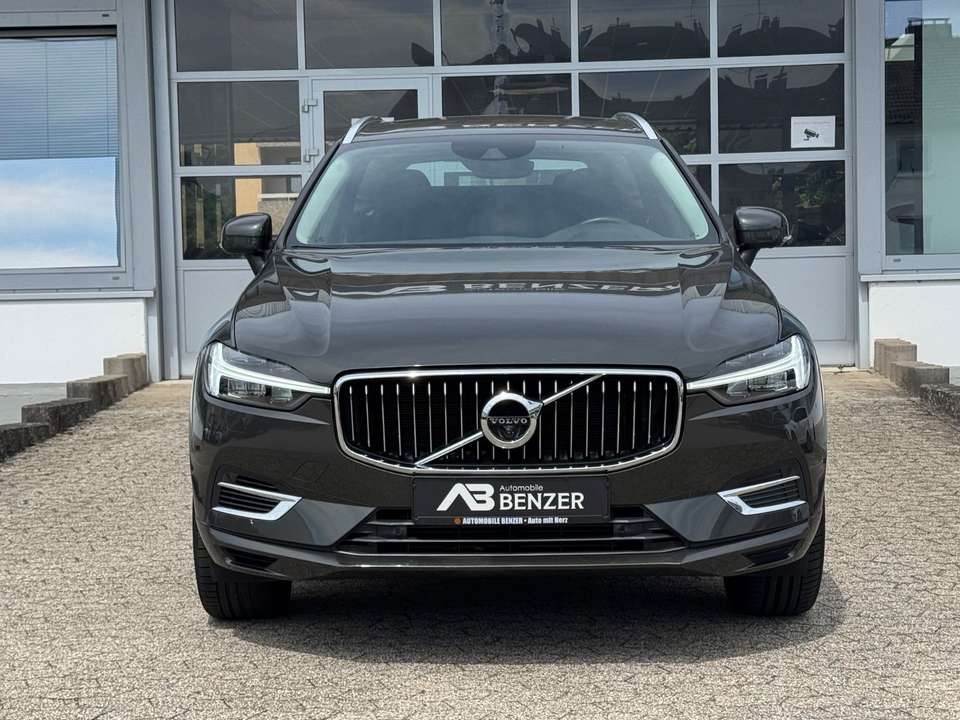 Volvo XC60 - Imagem 2