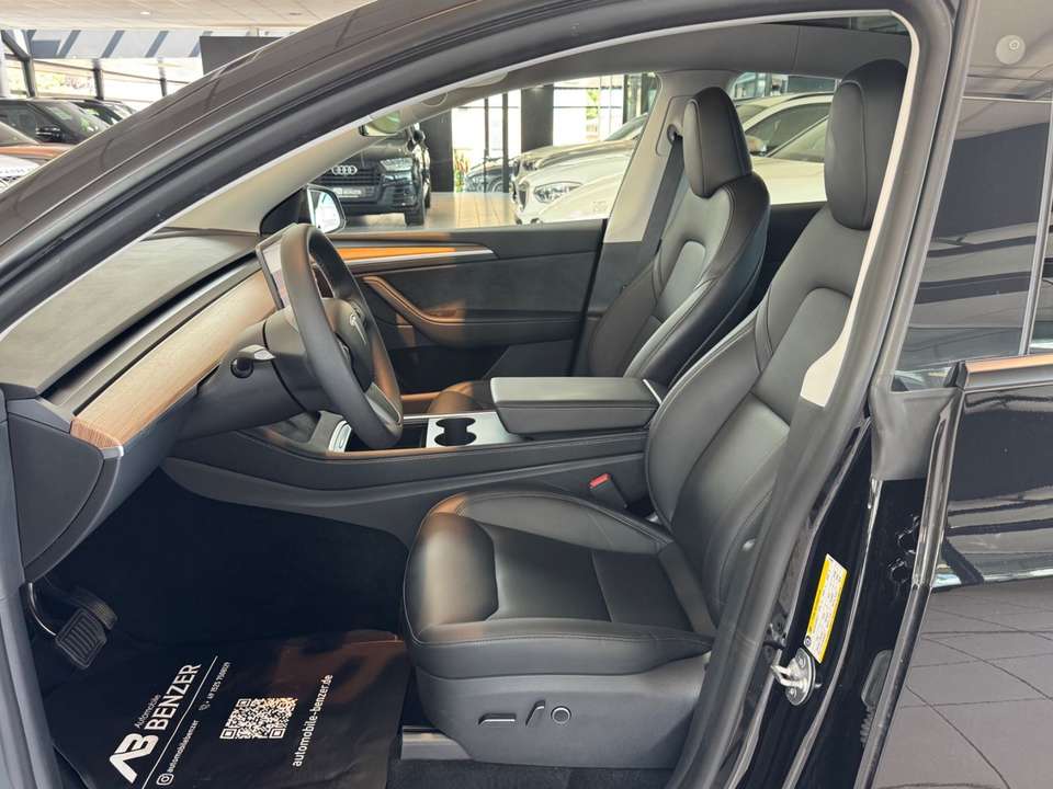 Tesla Model Y - Imagem 13