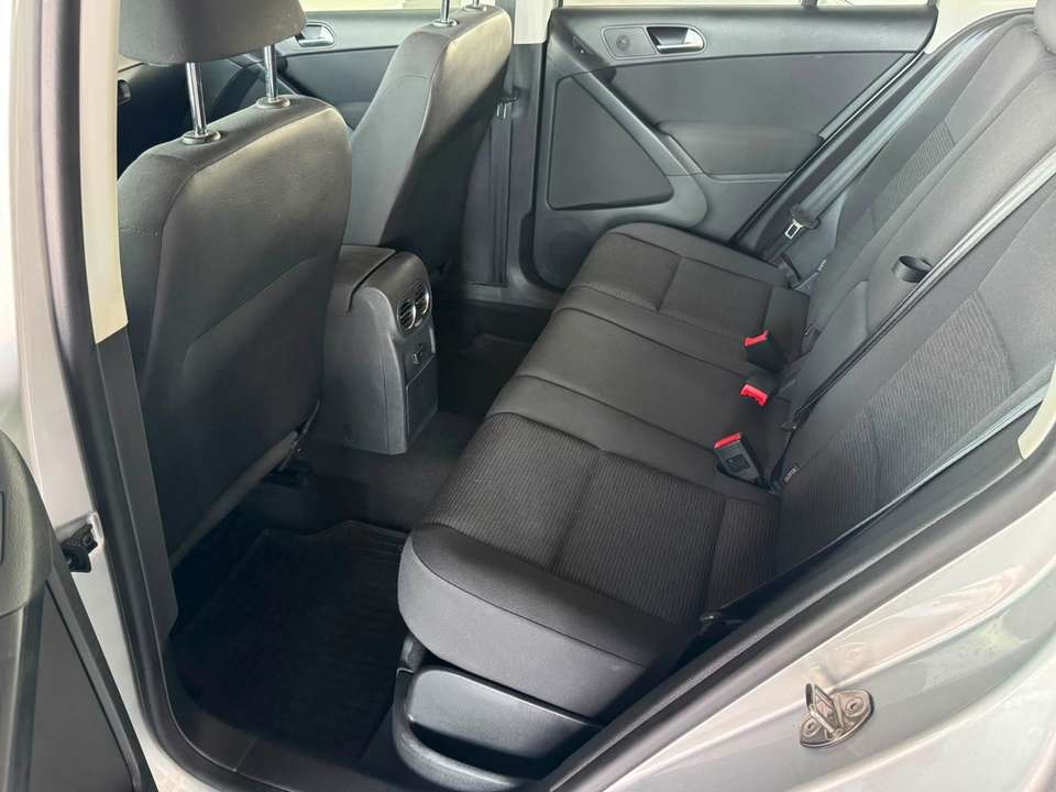 Volkswagen Tiguan - Imagem 13