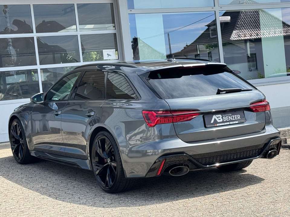 Audi RS6 - Imagem 8
