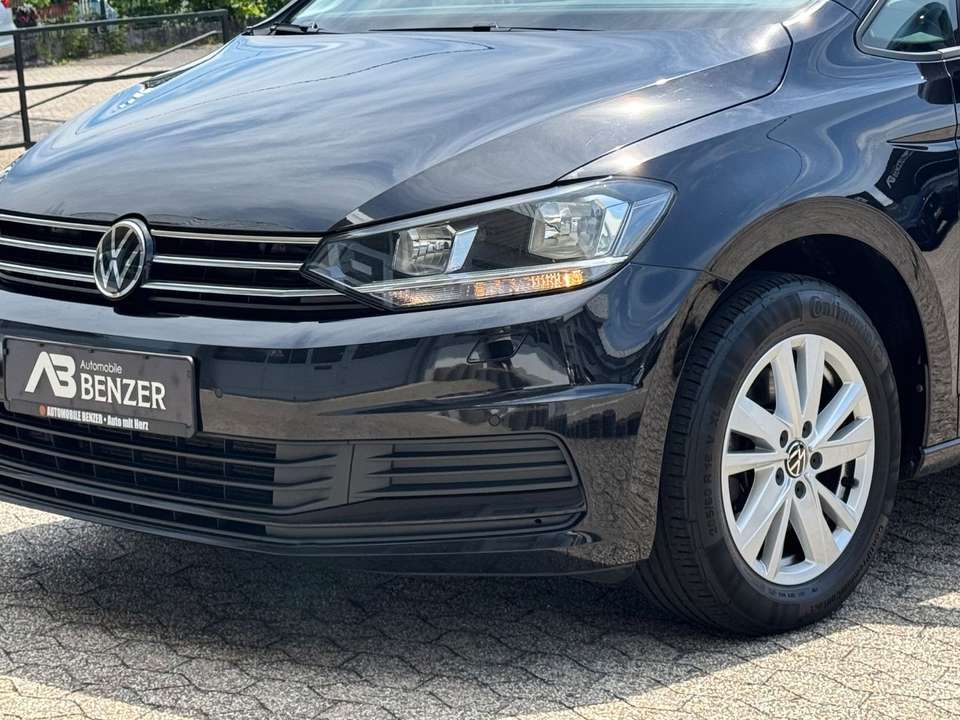 Volkswagen Touran - Imagem 9