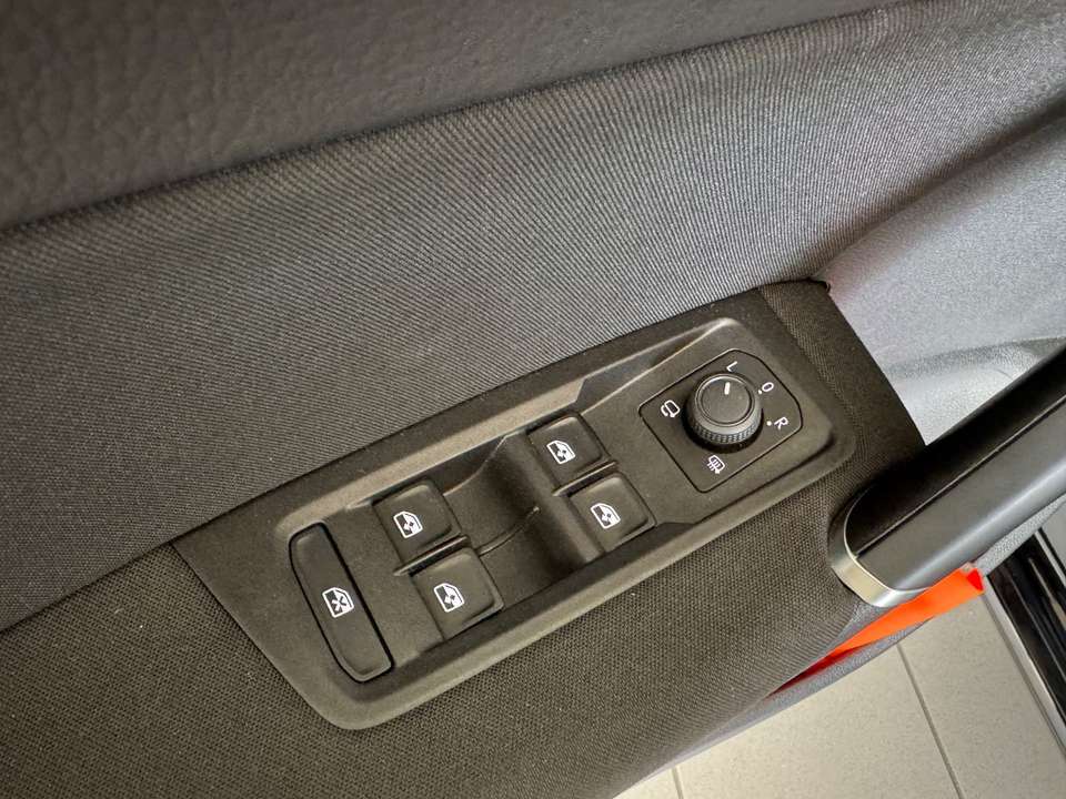 Volkswagen Touran - Imagem 15