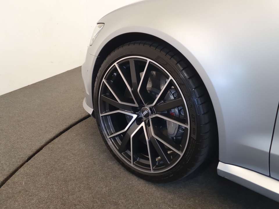 Car picture 9
