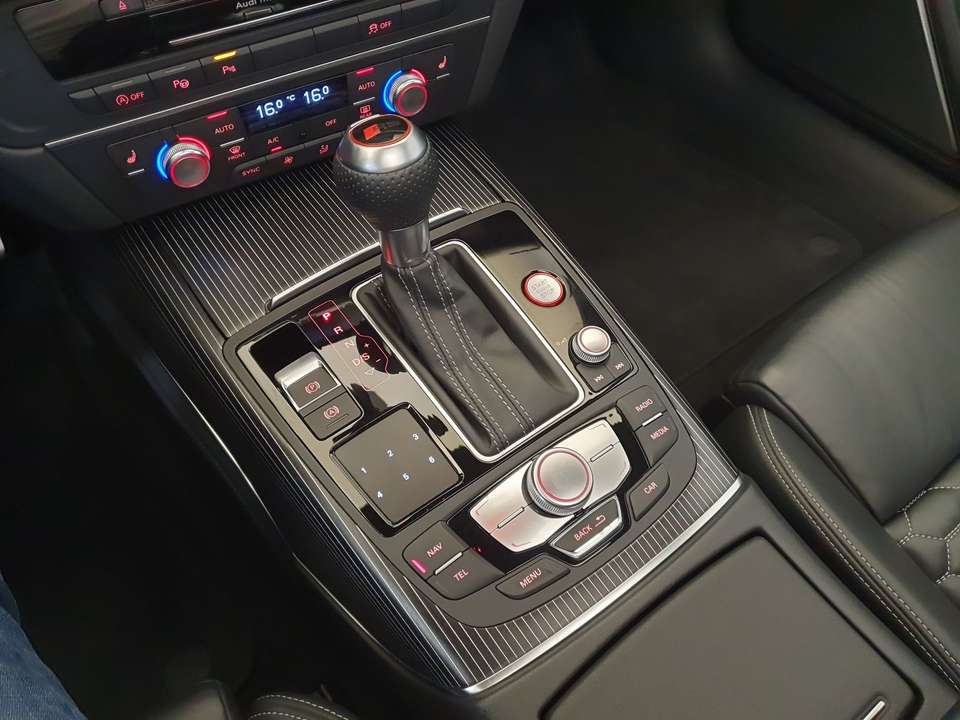 Car picture 19