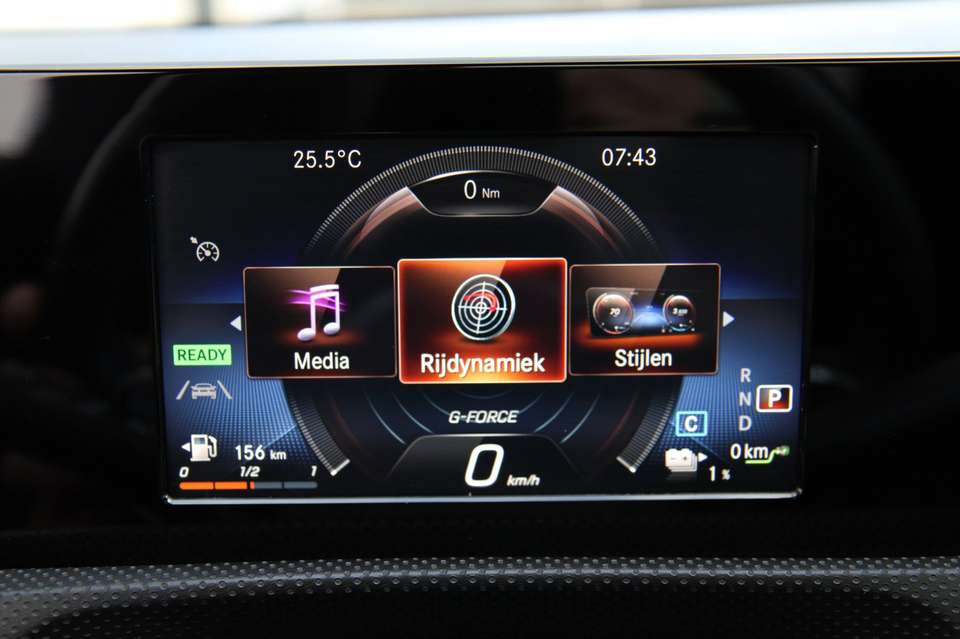 Mercedes-Benz CLA 250 - Imagem 12