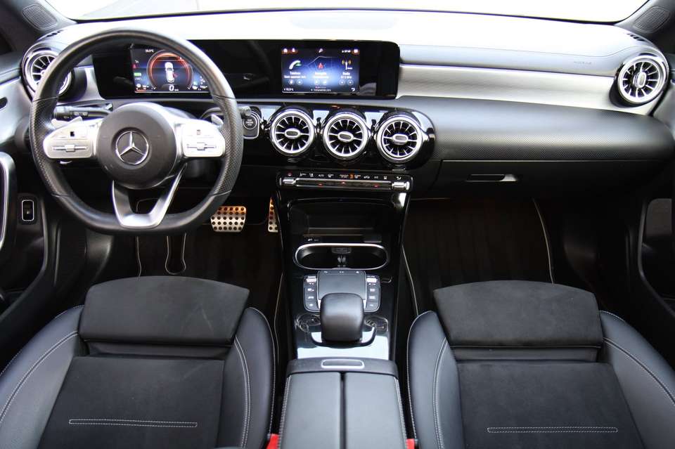 Mercedes-Benz CLA 250 - Imagem 16