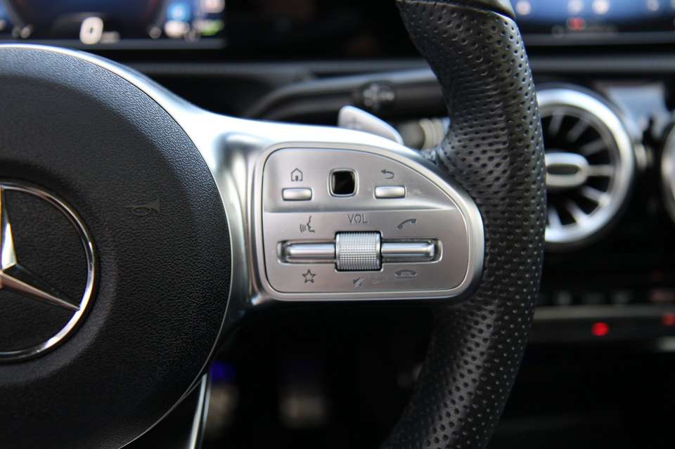 Mercedes-Benz CLA 250 - Imagem 19