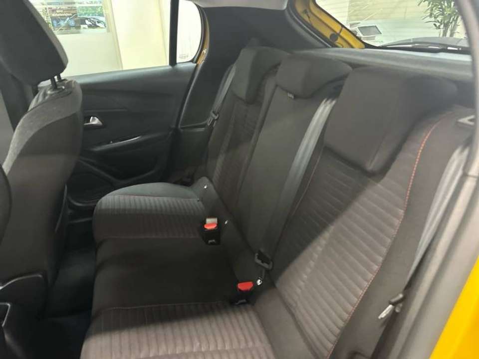 Peugeot 208 - Imagem 10