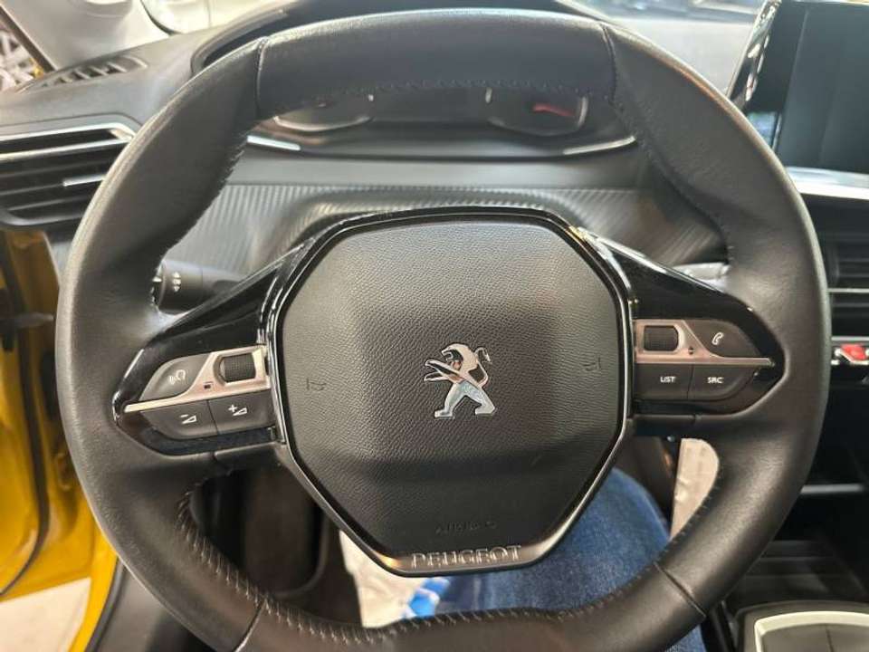 Peugeot 208 - Imagem 15