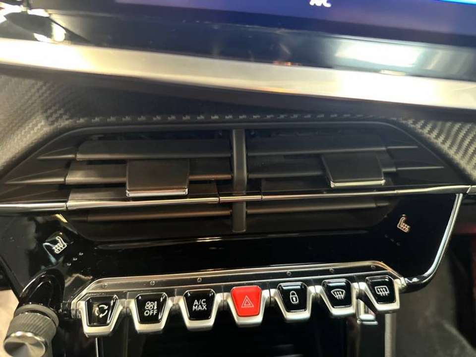 Peugeot 208 - Imagem 20