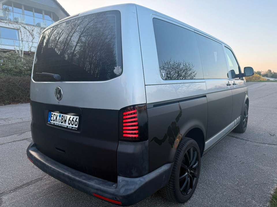 Volkswagen T5 Transporter - Imagem 8