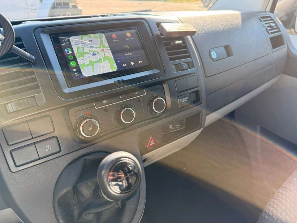 Volkswagen T5 Transporter - Imagem 12