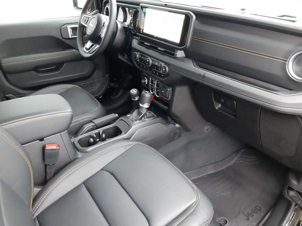 Jeep Wrangler - Imagem 9