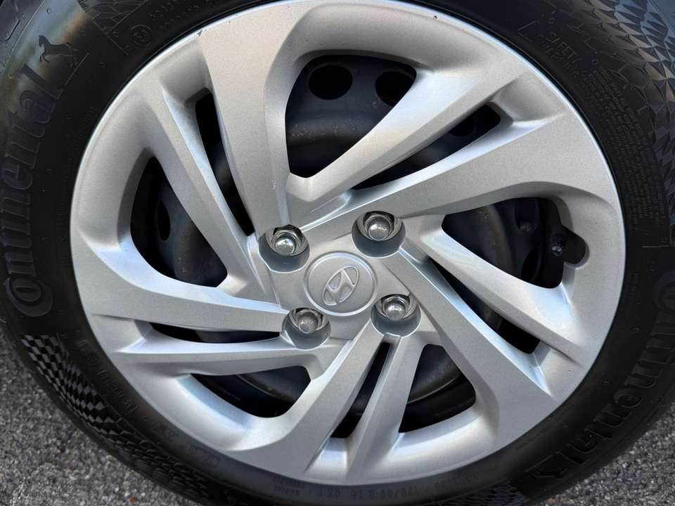 Car picture 11