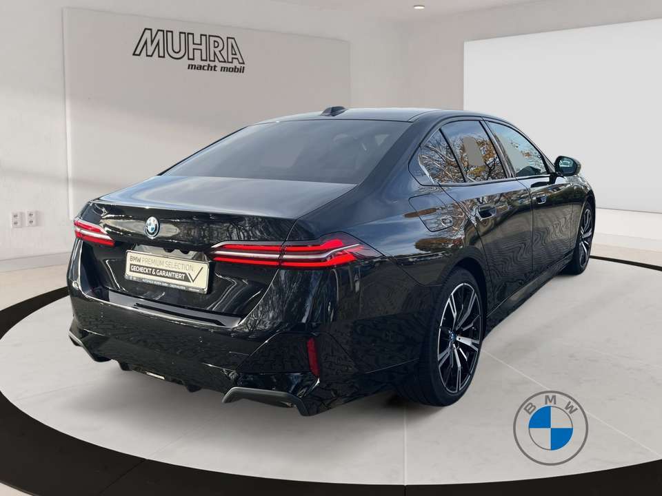 BMW 550 - Imagem 5