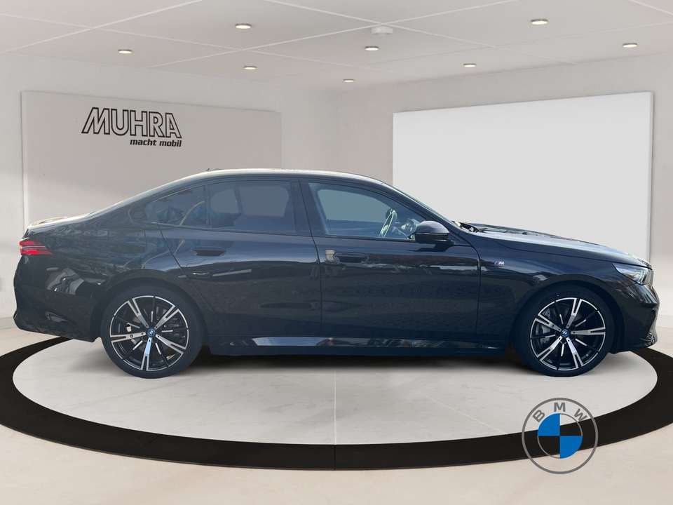 BMW 550 - Imagem 6