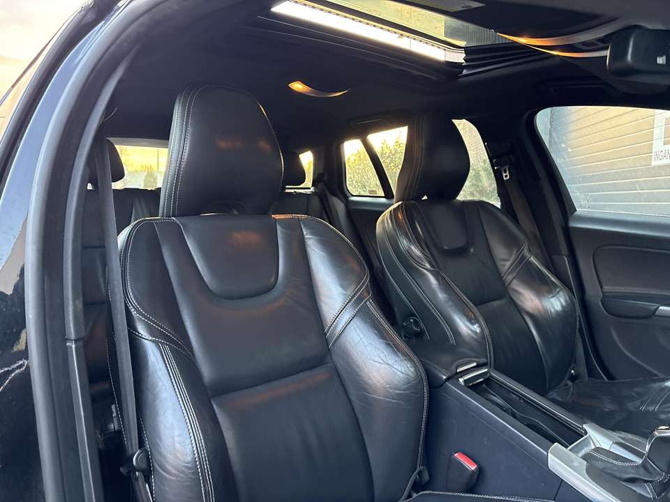 Volvo V60 - Imagem 4