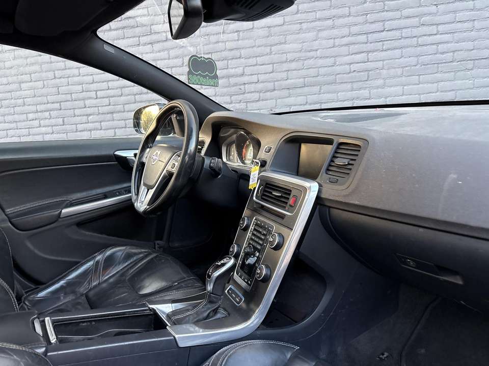 Volvo V60 - Imagem 15