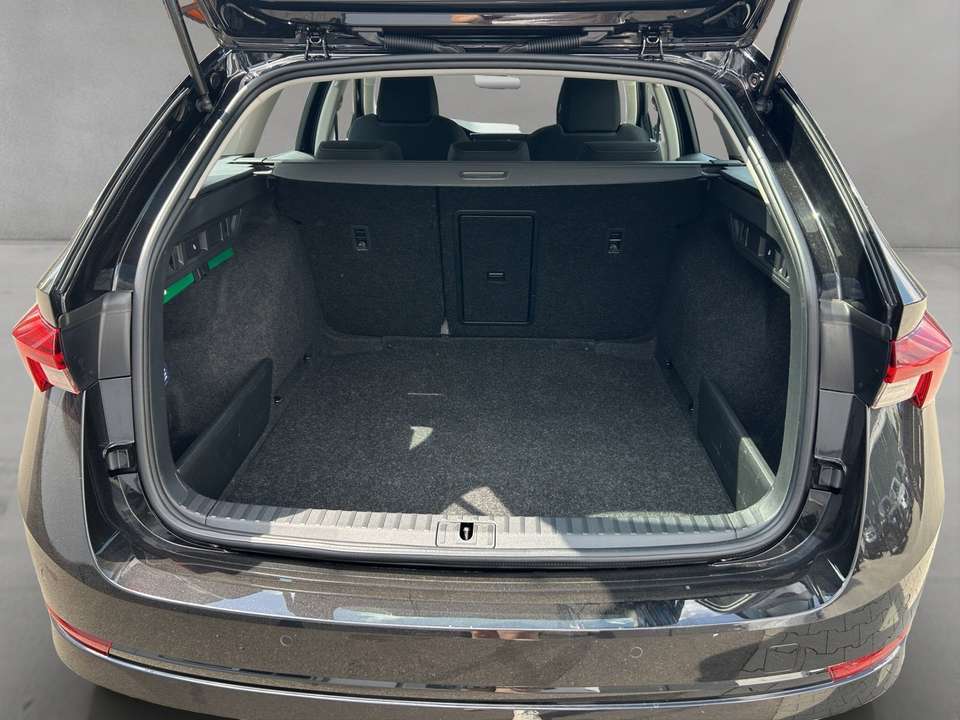 Skoda Octavia - Imagem 7