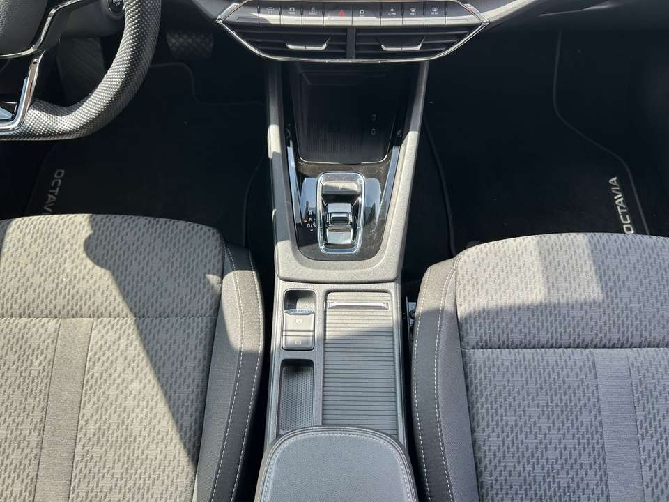 Skoda Octavia - Imagem 11