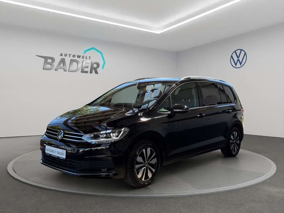 Volkswagen Touran - Imagem 1