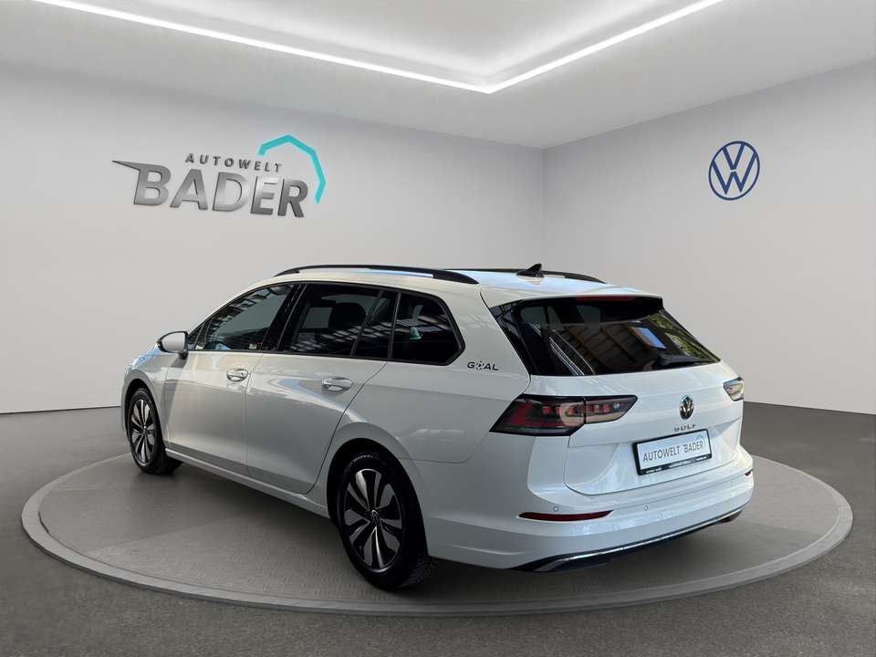 Volkswagen Golf - Imagem 4