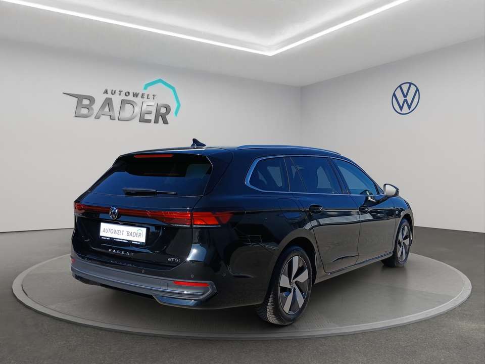 Volkswagen Passat Variant - Imagem 6