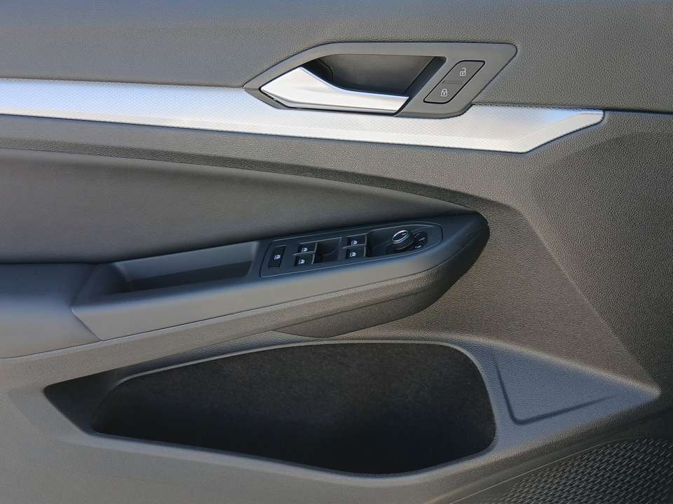 Volkswagen Golf - Imagem 12