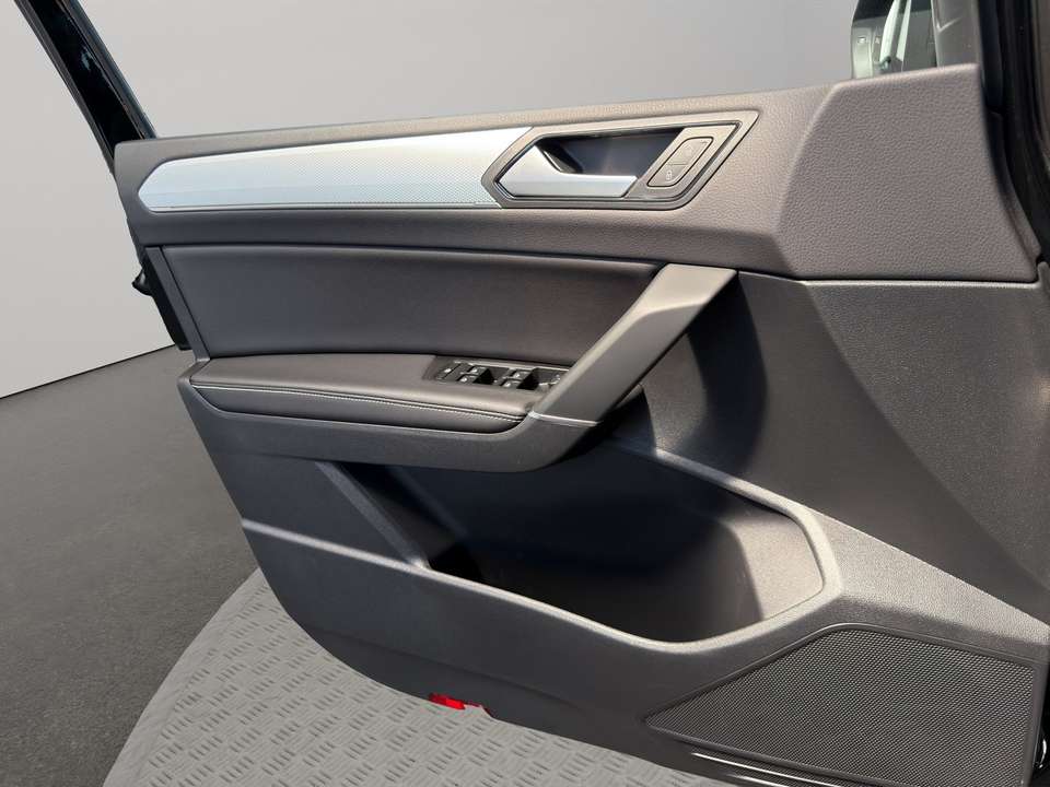 Volkswagen Touran - Imagem 12