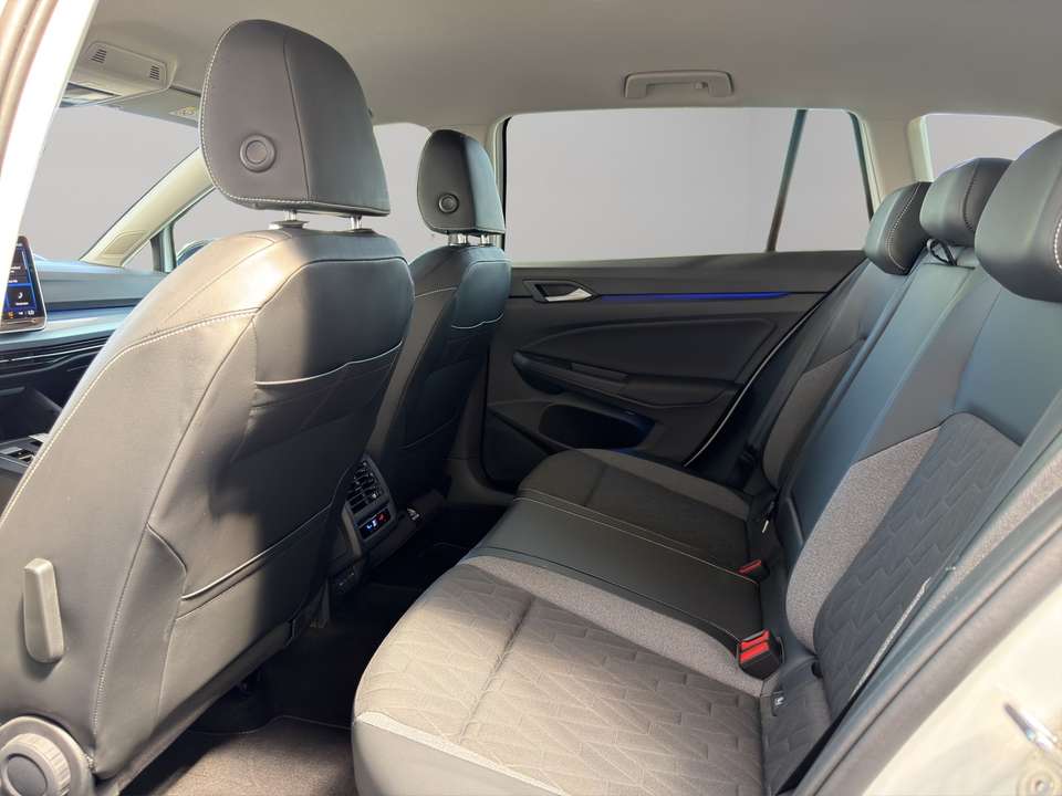 Volkswagen Golf - Imagem 13