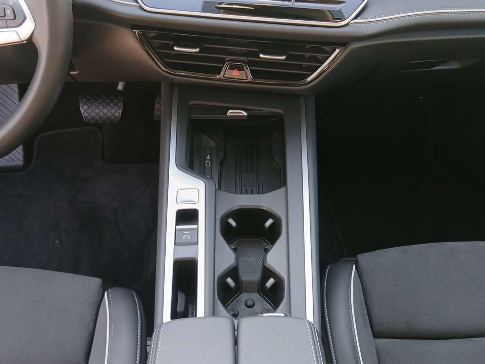 Volkswagen Passat Variant - Imagem 15