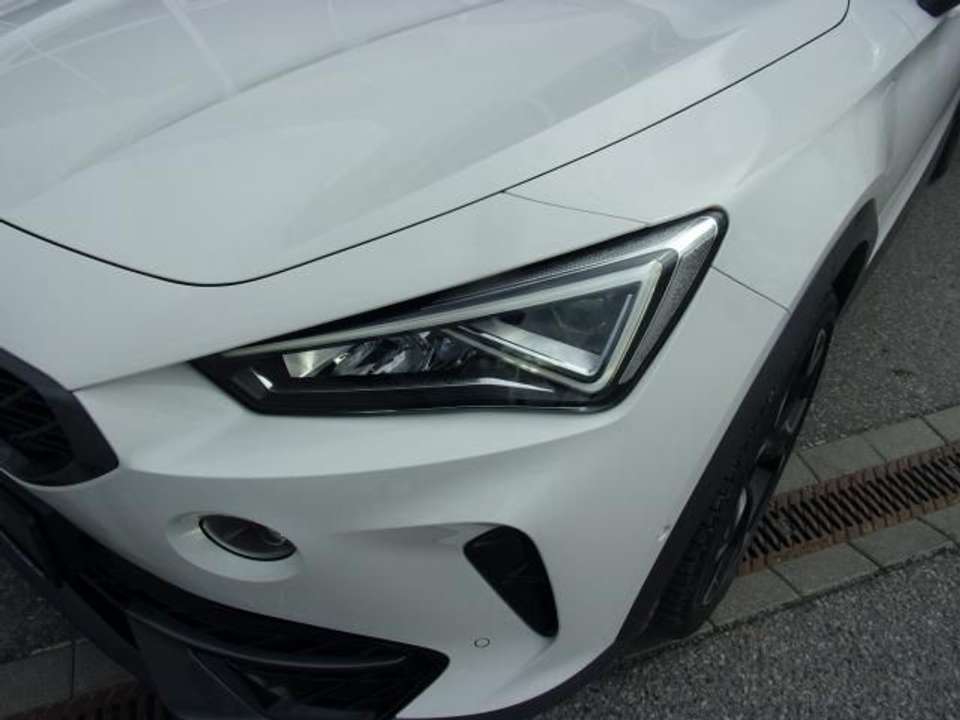 CUPRA Formentor - Imagem 11