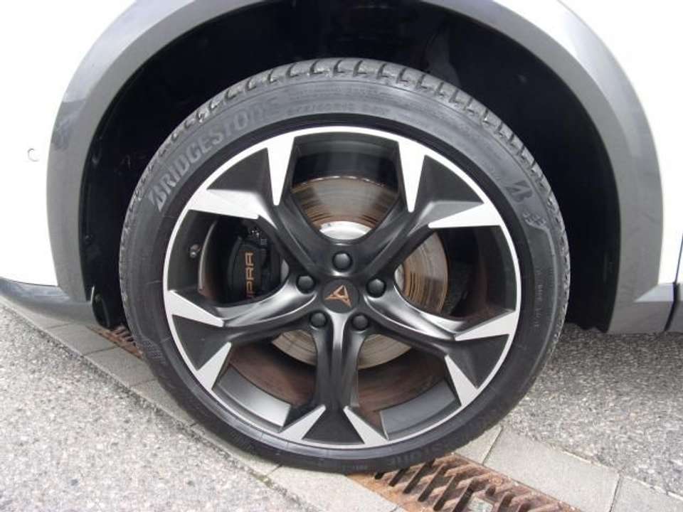 CUPRA Formentor - Imagem 12