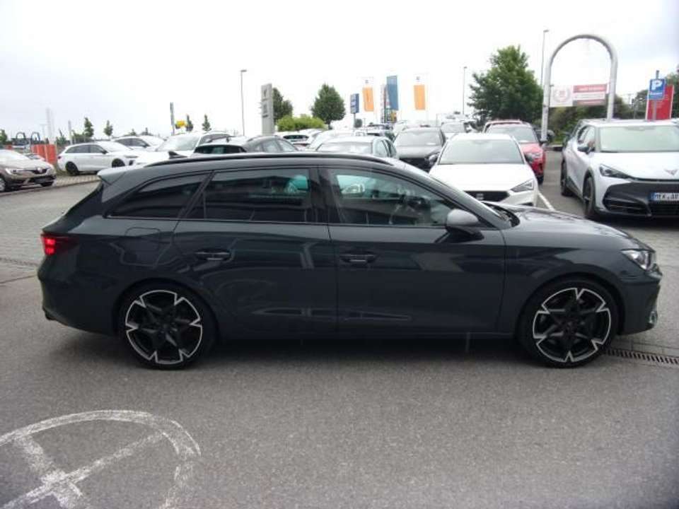 CUPRA Leon - Imagem 8