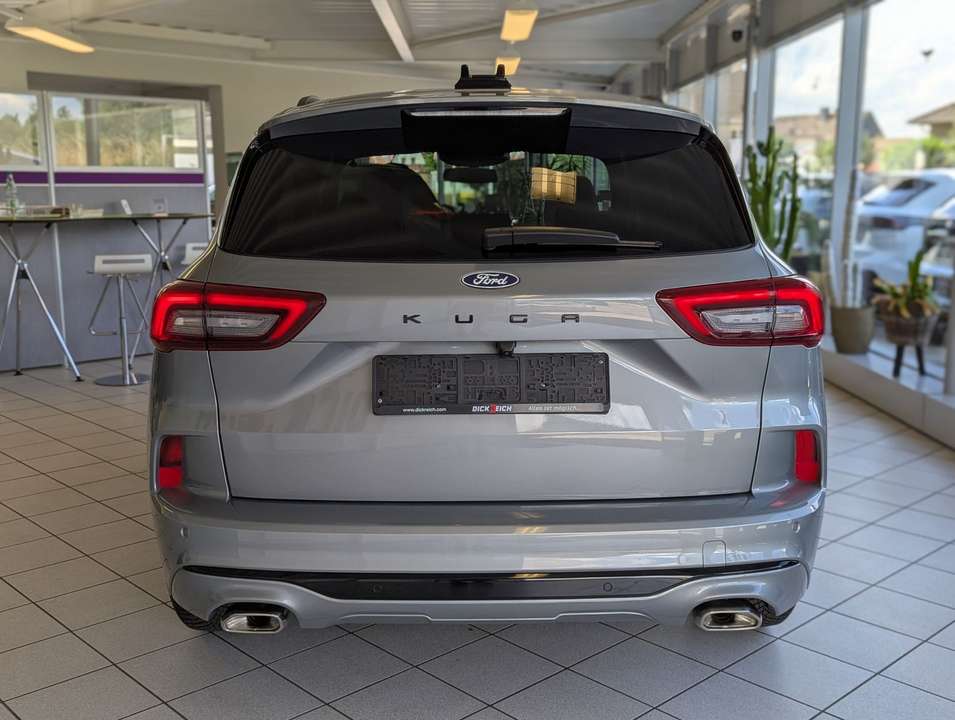Ford Kuga - Imagem 6