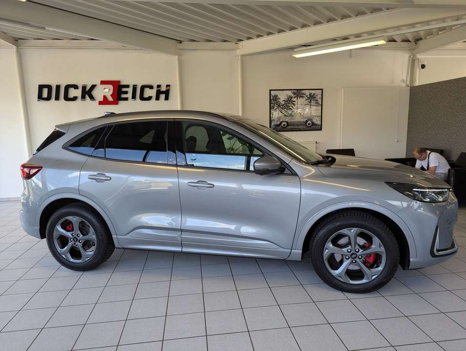 Ford Kuga - Imagem 8