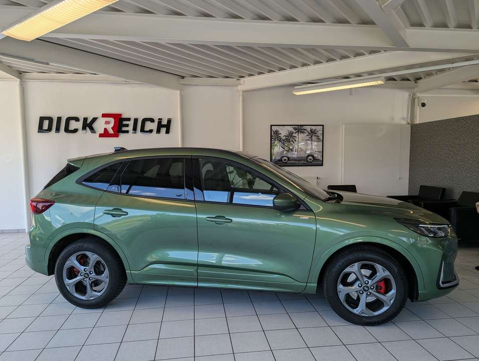 Ford Kuga - Imagem 8