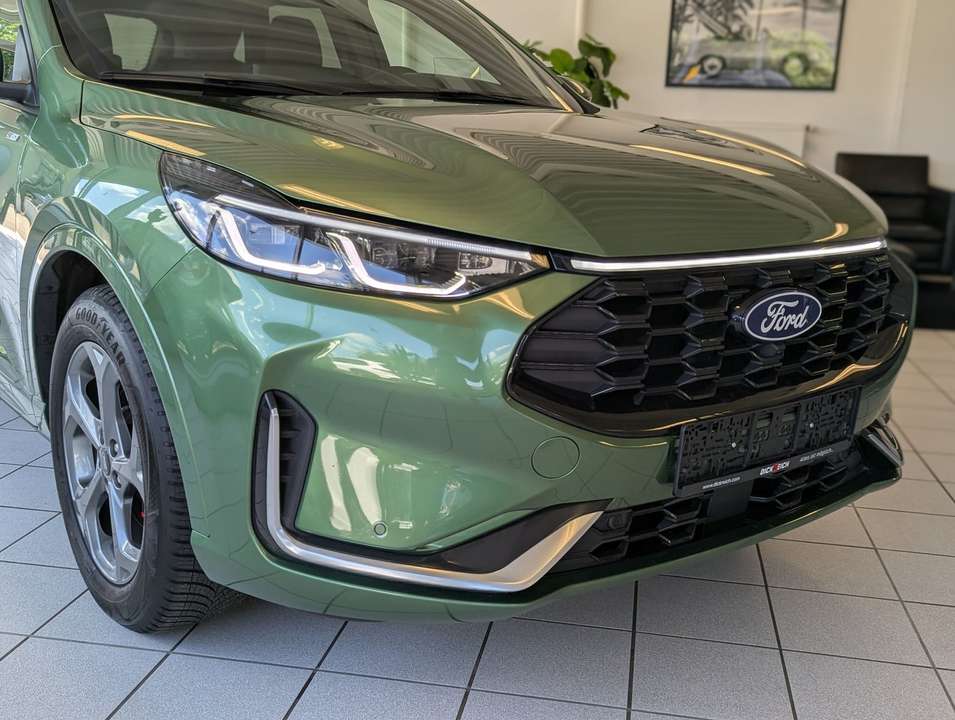Ford Kuga - Imagem 9