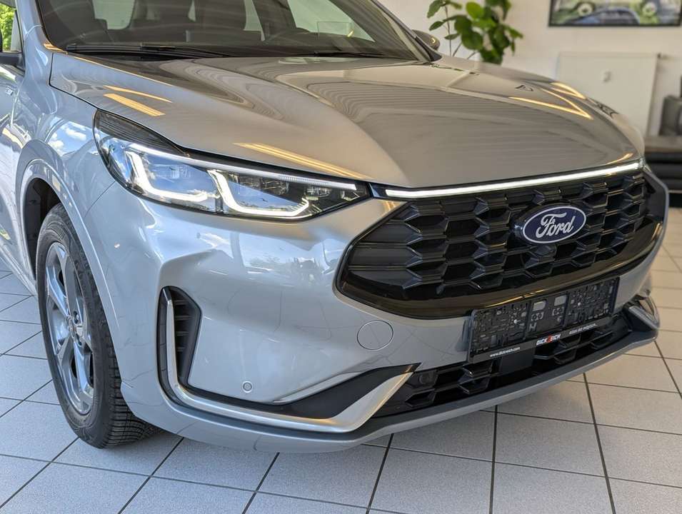 Ford Kuga - Imagem 9